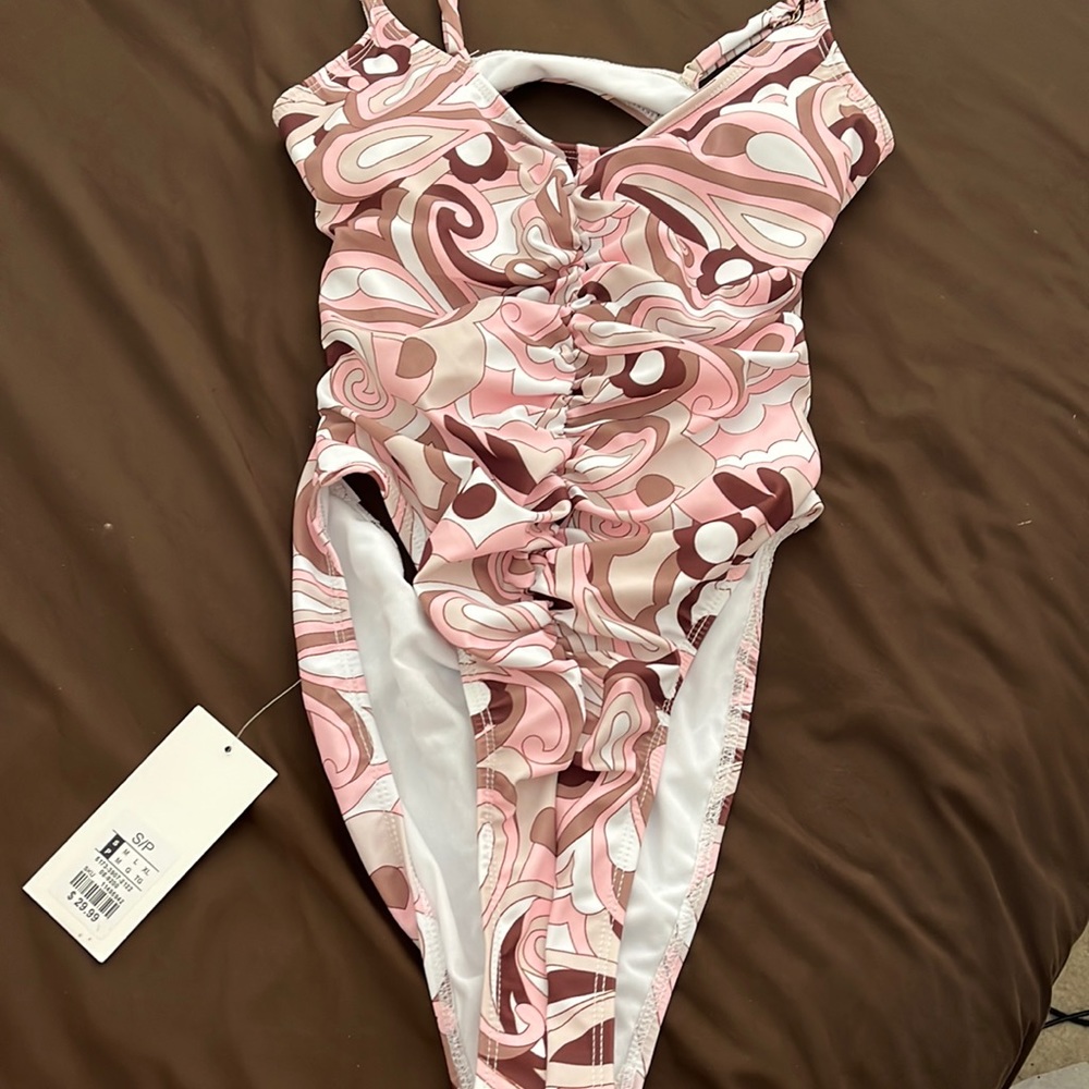 Refuge Swim One Piece Bathing Suit